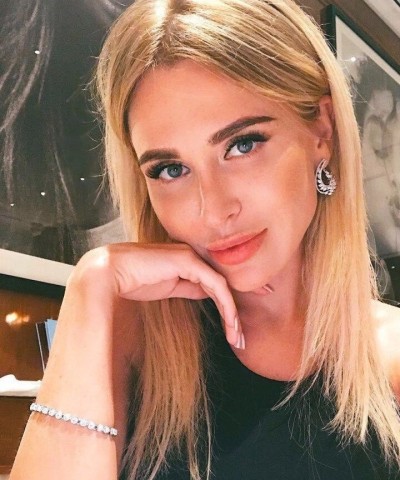 Карина, Г. Лобачев